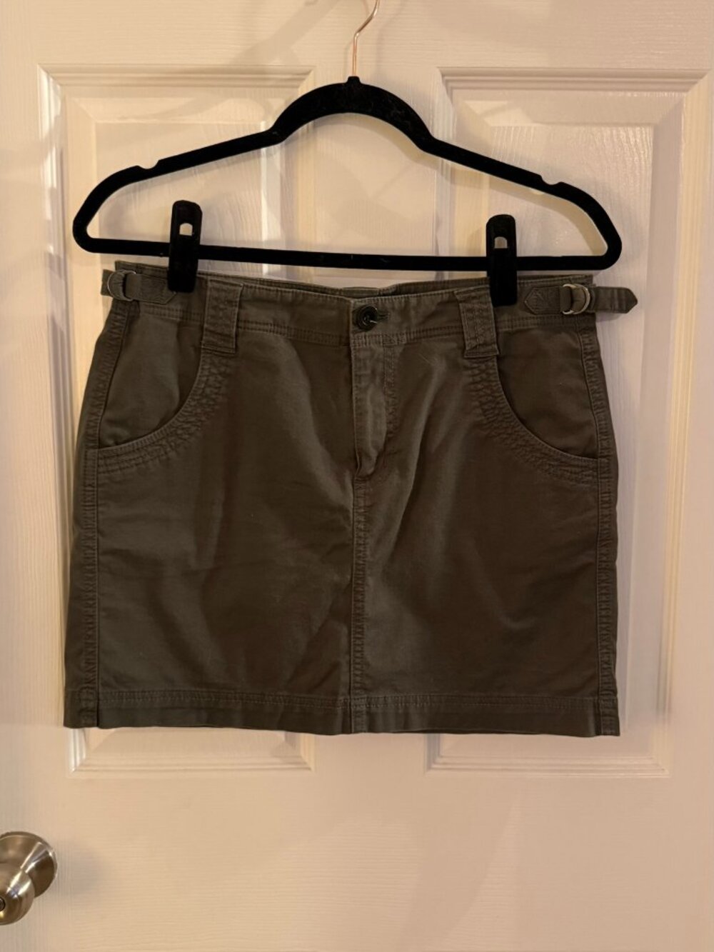 Athleta Skirt Womens 8 Green Organic Cotton Stretch Utility Adjustable Pockets